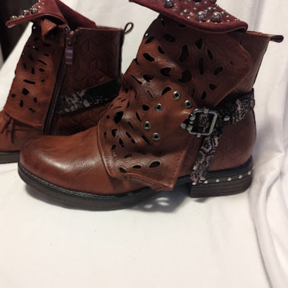 Ankle motorbike boot